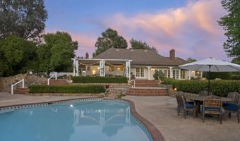 5 Country Gln, Fallbrook, CA 92028
