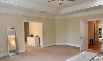 6204 MELVERN Dr, Bethesda, MD 20817