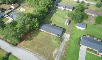 2023 Concord Dr, Camden, SC 29020