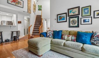 2330 14TH St N 407, Arlington, VA 22201