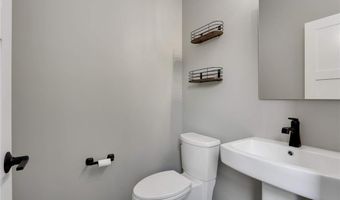 15590 Duck Trail Ln, Apple Valley, MN 55124