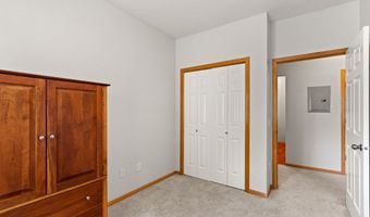 1107 NE 5th Ln 11, Ankeny, IA 50021