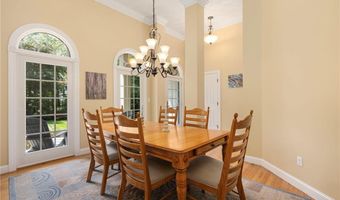 2393 Scituate Ave, Cranston, RI 02831