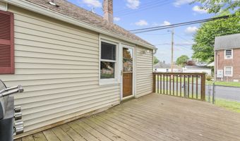 40 Wake St, Bridgeport, CT 06610