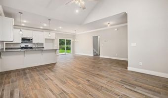 20 Dirleton Dr, Bella Vista, AR 72715
