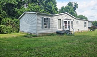 13 Preston Ln, Alum Creek, WV 25003