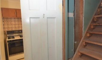 941 Austin Ave, Akron, OH 44306