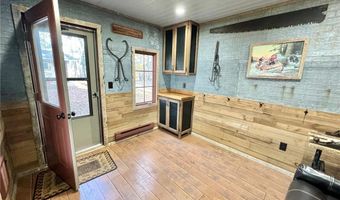 3204 6th St NW, Backus, MN 56435