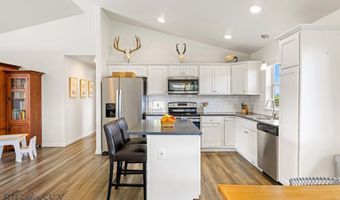 1402 Ingomar Blvd, Belgrade, MT 59714