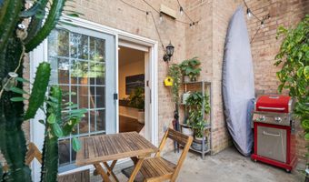 907 S ROLFE St 1A, Arlington, VA 22204