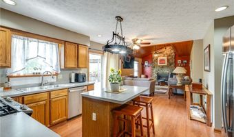 1012 Coopers Run, Amherst, OH 44001