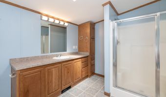 37 Magnolia Ln, Belmont, NH 03220