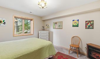 1029 Sun Valley Dr, Careywood, ID 83809