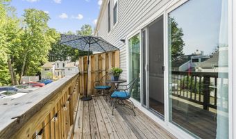 32 Glenview Dr 32, Cromwell, CT 06416