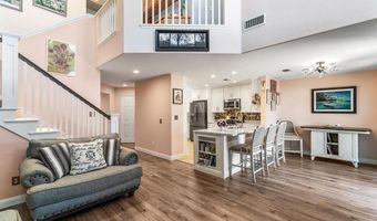 4610 Los Alamos Way C, Oceanside, CA 92057