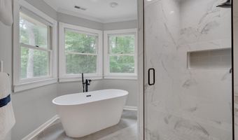 612 Phar Lap Ln, Bahama, NC 27503