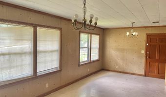 169 E Ashley St, Atmore, AL 36502