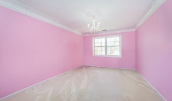 75 White St, Andover, NJ 07801