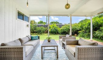 5701 Haleola St, Honolulu, HI 96821
