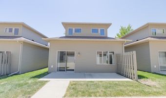 342 Benit Dr #4, Arnolds Park, IA 51331