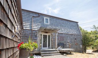 54 CLIFF Rd, Amagansett, NY 11930