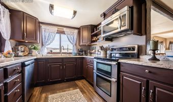 8419 3R Rd, Beulah, CO 81023