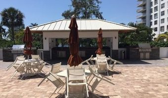 2851 NE 183rd St 109E, Aventura, FL 33160