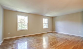 7530 WESTLAKE Ter 45, Bethesda, MD 20817