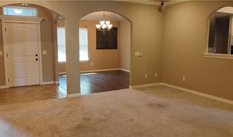 1911 Cypress St, Bentonville, AR 72713