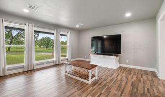 4210 Gem Lake Rd, Amarillo, TX 79106
