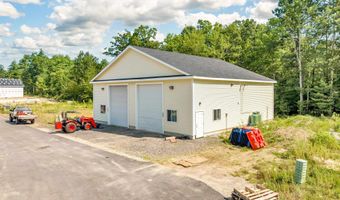 129 Isinglass Cir, Barrington, NH 03825