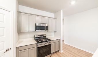 14976 Greenleaf Dr, Athens, AL 35613
