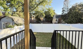 92 W 6TH St, Bayonne, NJ 07002