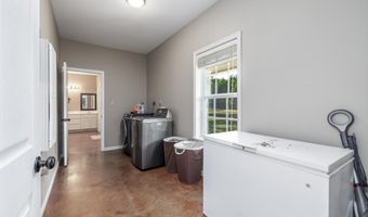 43 Tracelwood Dr, Arkadelphia, AR 71923