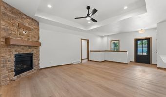 413 CARRIE LYNN Ave, Algoma, WI 54201