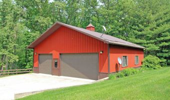 7463 Loy Rd, Arena, WI 53503