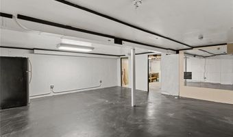 9204 Kit Dr, Affton, MO 63123