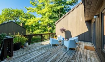 12 Haverhill Ct, Ann Arbor, MI 48105