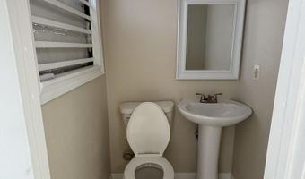 200 Pass Rd 2, Gulfport, MS 39507