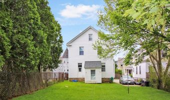 4 Atlantic St, Newport, RI 02840
