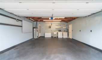 1335 Onioni St, Kailua, HI 96734