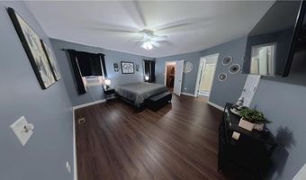 980 Lake Viking Ter, Altamont, MO 64620