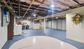 22 Geer Ave, Utica, NY 13051