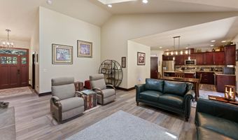 17142 Norwalk Rd, Bend, OR 97707