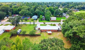 301 E Craig St, Atmore, AL 36502