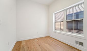 90 E 27TH St 1, Bayonne, NJ 07002