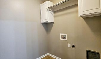 1014 Skyline Dr, Alexander, AR 72002