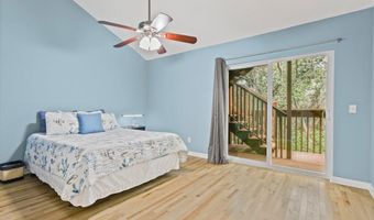 2133 SEMINOLE Rd 4, Atlantic Beach, FL 32233