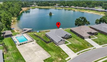 6236 Emerald Lake Dr, Biloxi, MS 39532