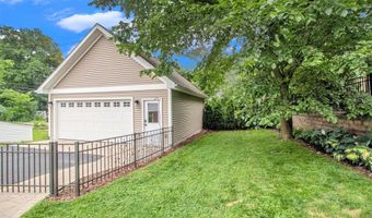 1138 S 7th St, Ann Arbor, MI 48103
